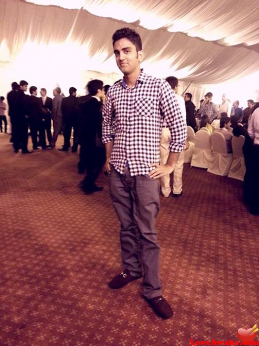 perlmary1 Pakistani Man from Lahore