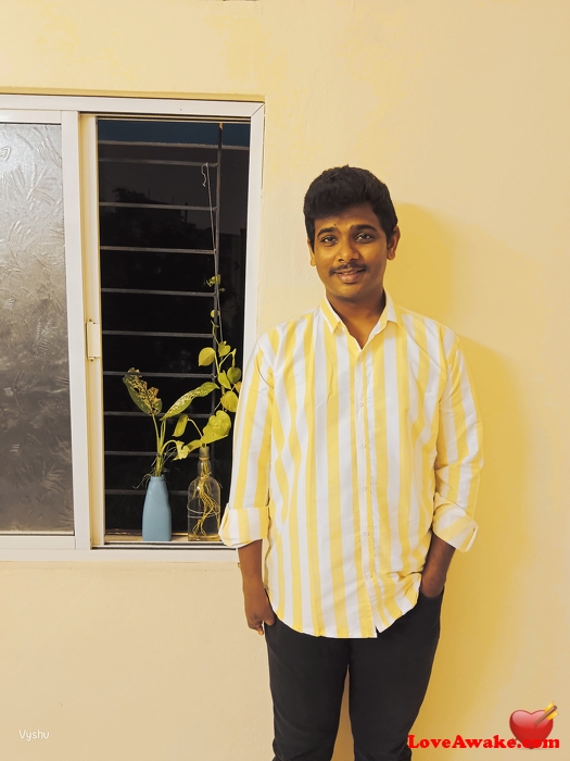 Chaitanya99 Indian Man from Hyderabad