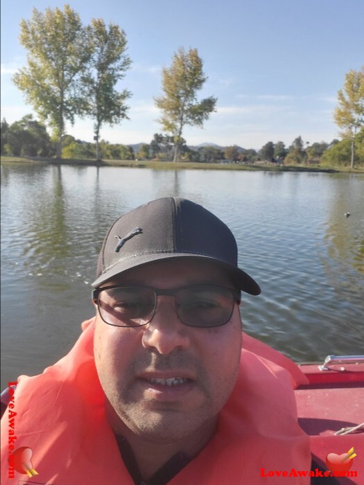 Furqanh American Man from Ontario