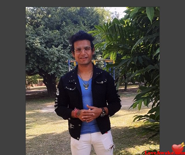 Mohit231099 Indian Man from New Delhi