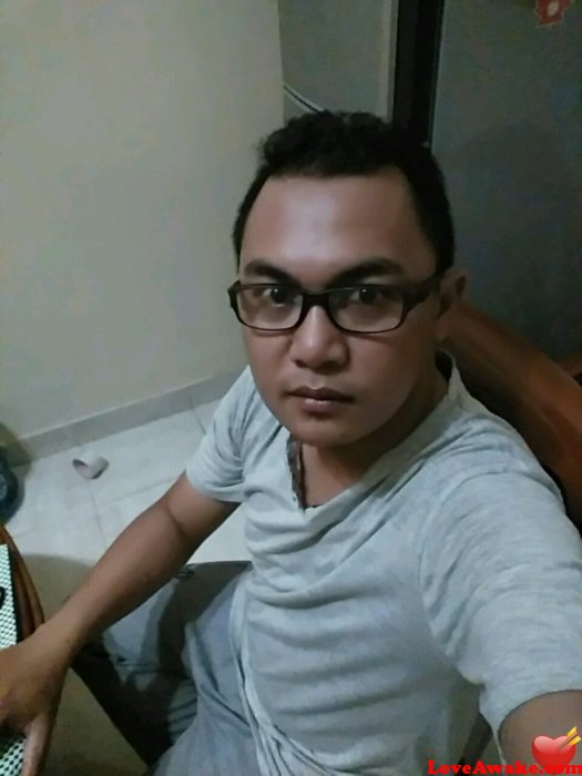 devitto Indonesian Man from Semarang, Java