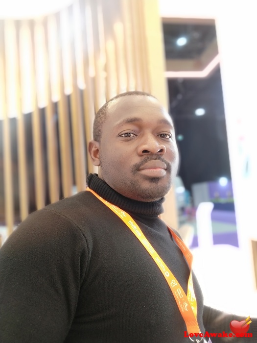 Cyrille98 UAE Man from Abu Dhabi