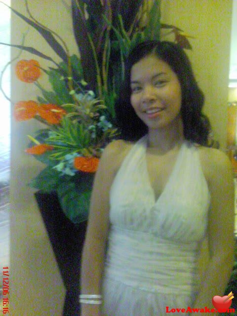 Orange23 Filipina Woman from Manila