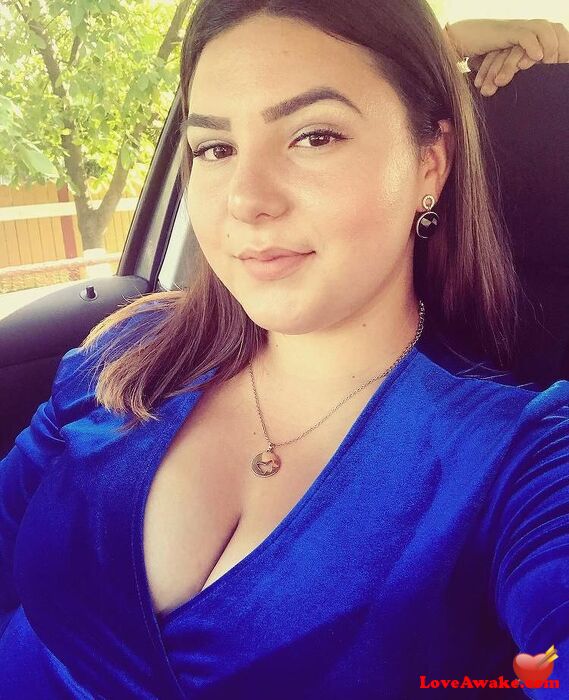 Loveyeebae American Woman from Washington