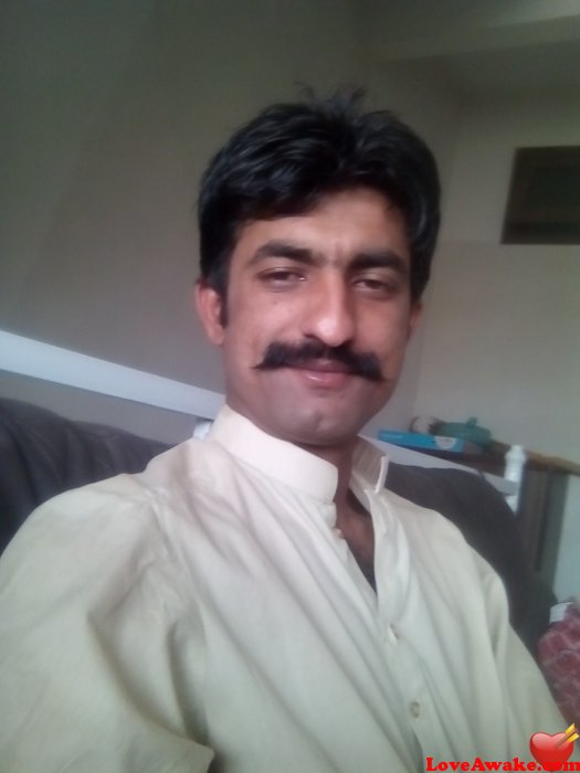 Irfanlashari Pakistani Man from Karachi