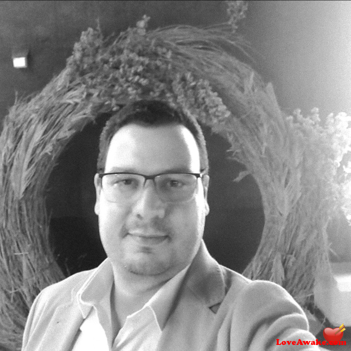 Ali7001 Egyptian Man from Alexandria