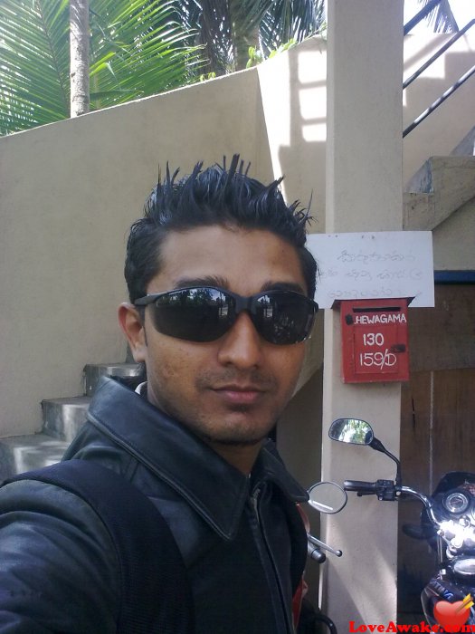mark87 Sri Lankan Man from Colombo