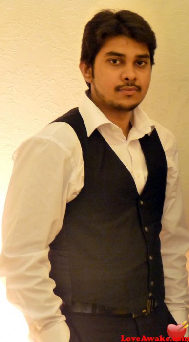 hotmale7 Pakistani Man from Karachi