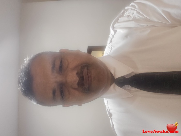 Su687 Sri Lankan Man from Kurunegala