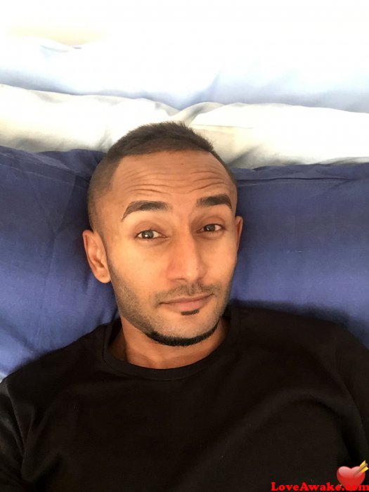 ManojJay Sri Lankan Man from Colombo