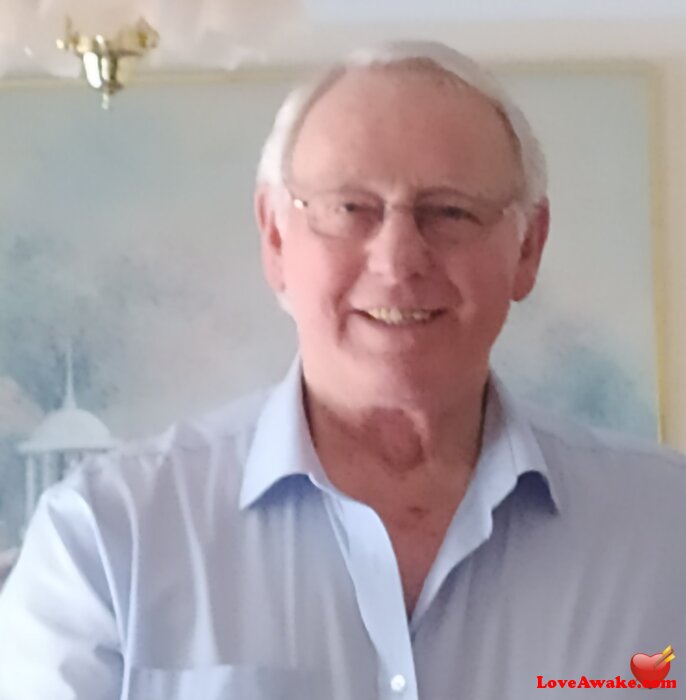 Maamba64 UK Man from Prestwick