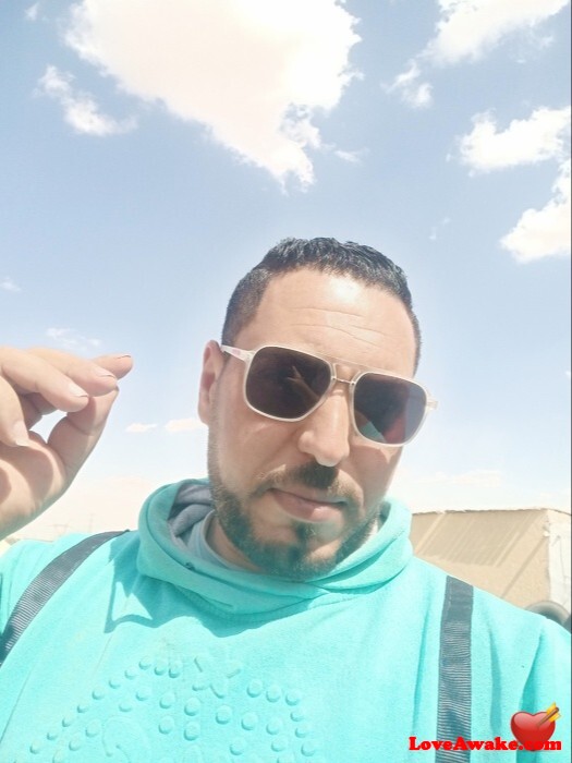 Loverpharou90 Egyptian Man from Cairo = El Qahira (= Cairo)