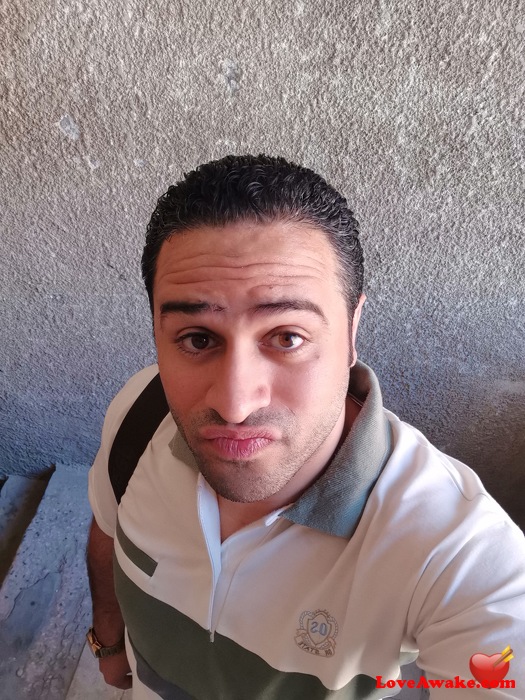 HassanAkapawy Egyptian Man from Cairo = El Qahira (= Cairo)