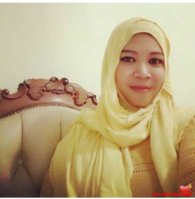 Ocalina Indonesian Woman from Bekasi