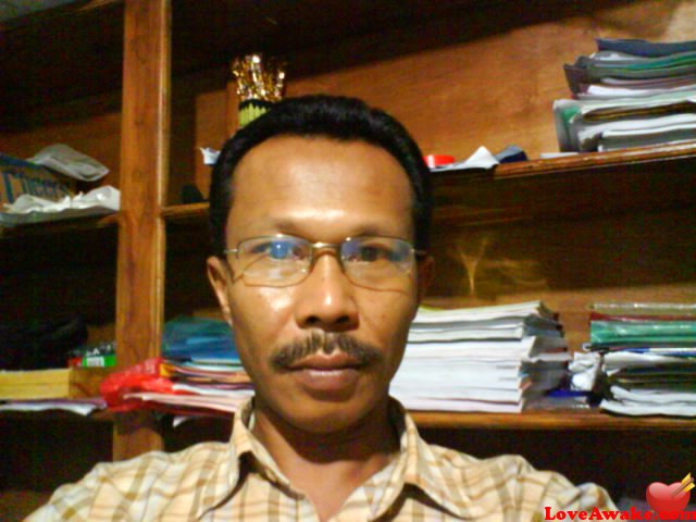 Lenz920 Indonesian Man from Roti