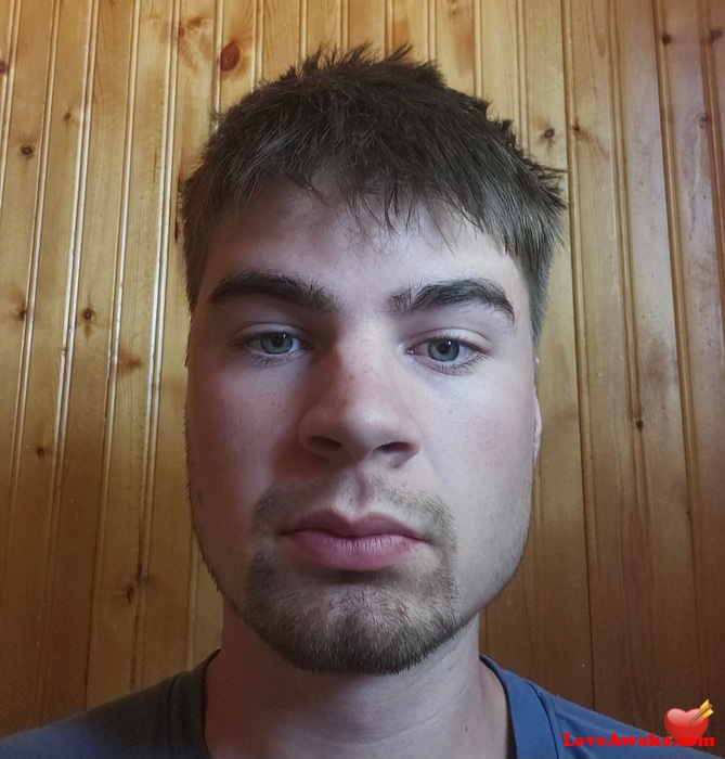 Carave American Man from Idaho Falls