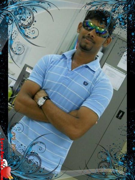 karthikn23 Singapore Man from Singapore