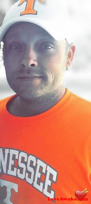 Tennstud77 American Man from Paris
