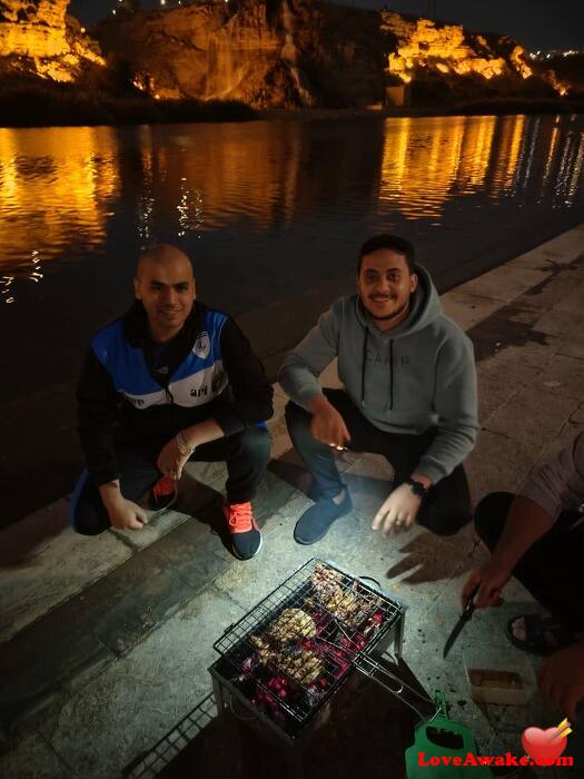 Kanada2025 Egyptian Man from 10th of Ramadan City