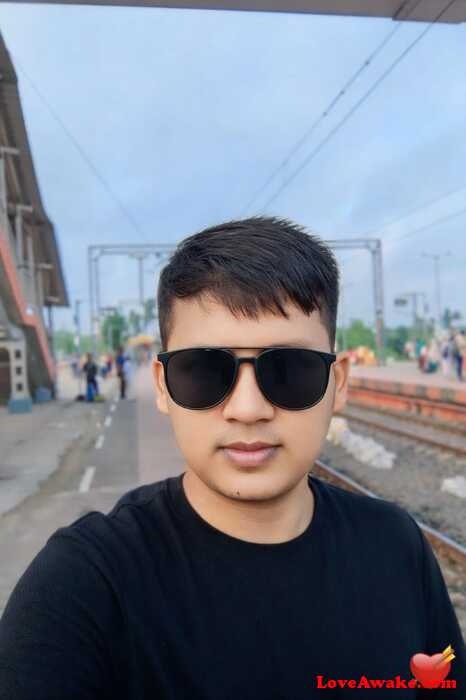 Mehedisarkar Indian Man from Kolkata (ex Calcutta)