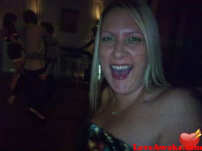 Scarlet77 UK Woman from Longbenton