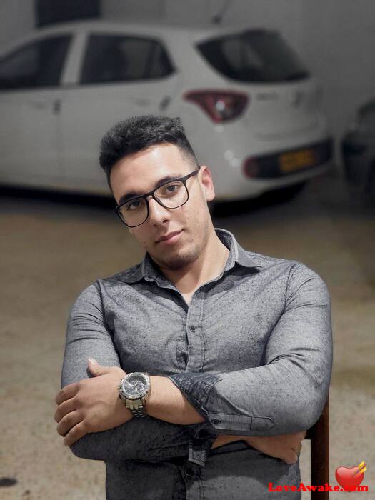 ixdark Algerian Man from Alger (Algiers)