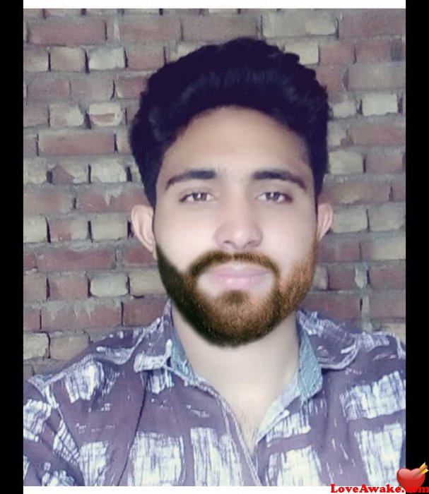 Jordoan Pakistani Man from Gujranwala