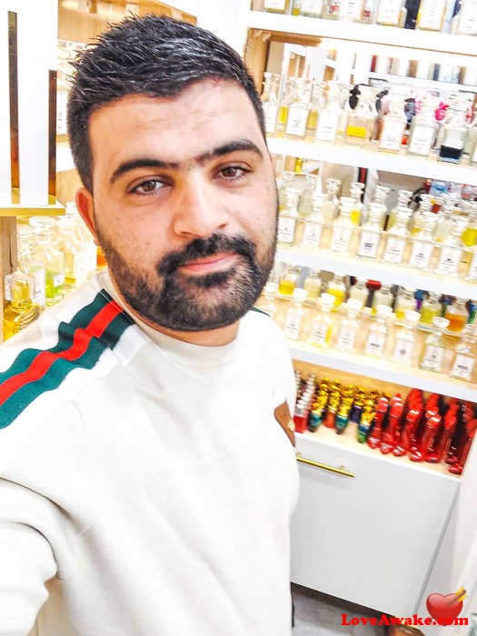 imade201 Algerian Man from Bordj Bou Arreridj