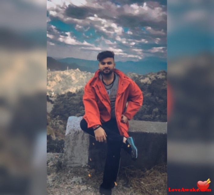 D505734 Indian Man from Jalandhar