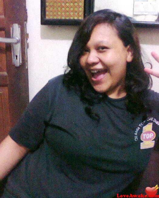 omama4ya Indonesian Woman from Jakarta, Java