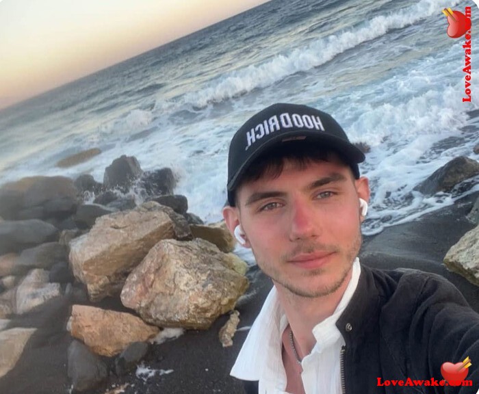 jacobi69 UK Man from Southampton