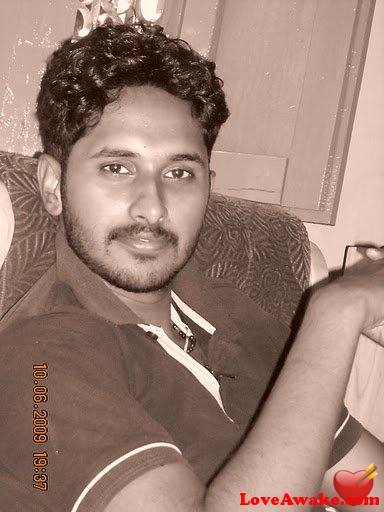 Ribu Indian Man from Kozhikode (ex Calicut)