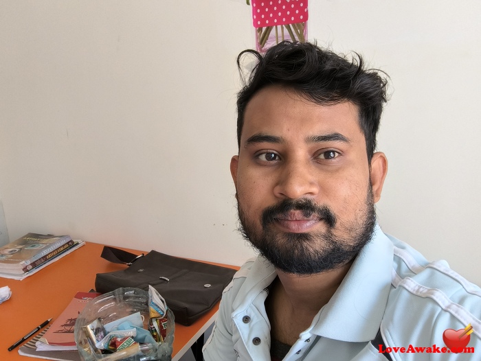 Ano331 Indian Man from Bangalore