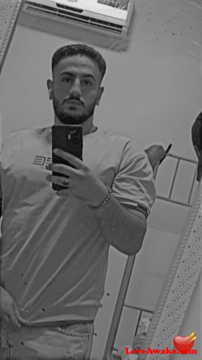 ABED3858 UAE Man from Al Fujayrah