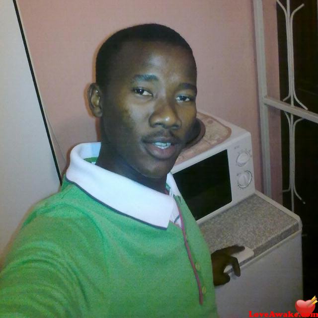 CUTYBONGZ African Man from Durban