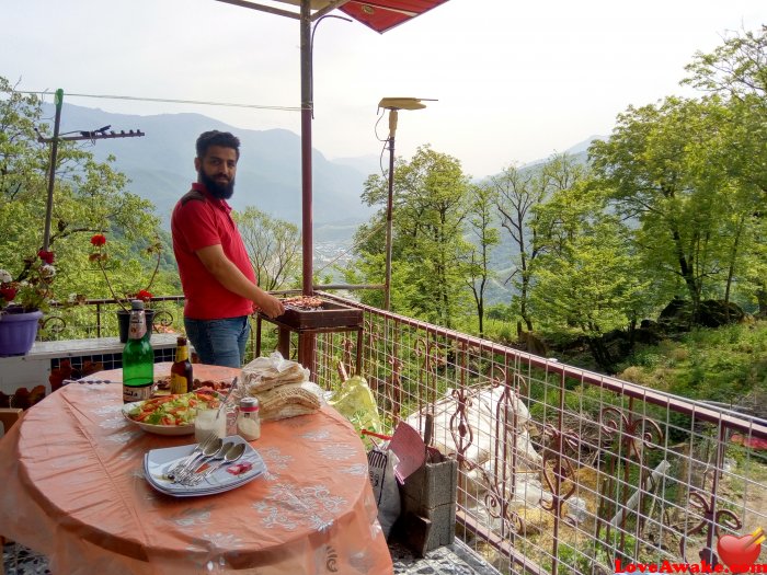 Ariakahriz Iranian Man from Tehran