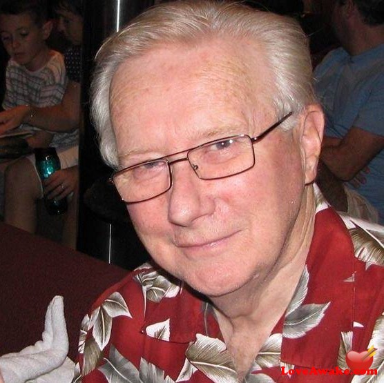 Thom5454 American Man from Aurora