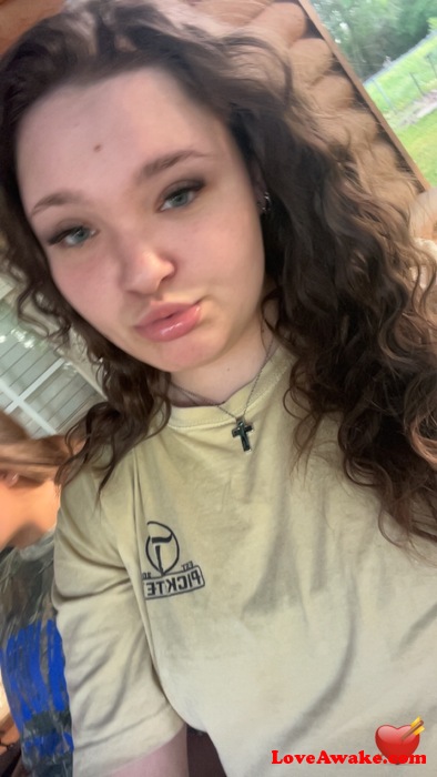 addiec6 American Woman from Wadley