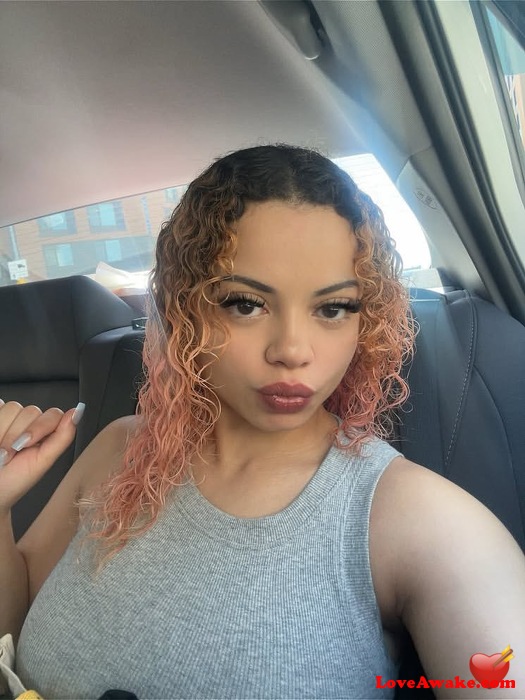 Lindaemma UK Woman from Groby