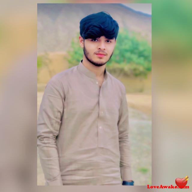 shezi1651 Pakistani Man from Jacobabad