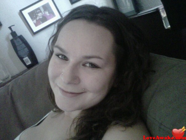 JessBel Canadian Woman from Morell