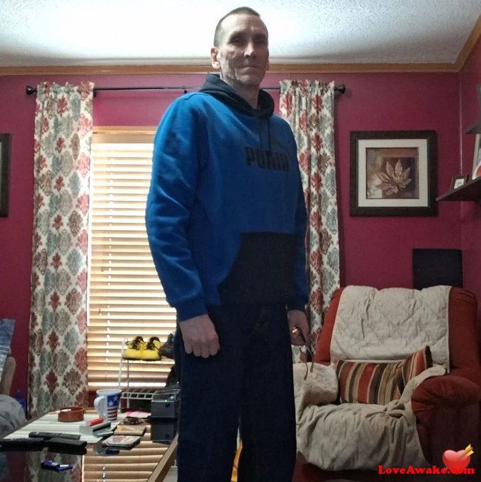 Tscharbs American Man from Aitkin