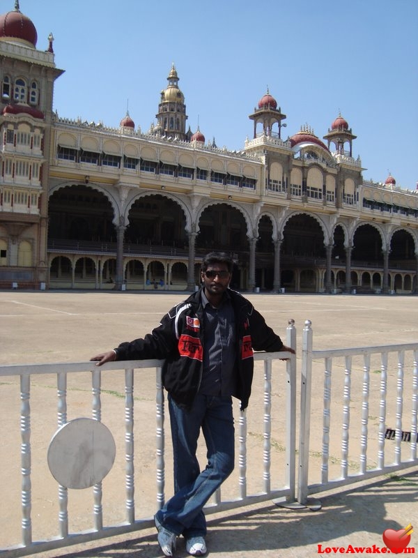 Missusomuch Indian Man from Chennai (ex Madras)