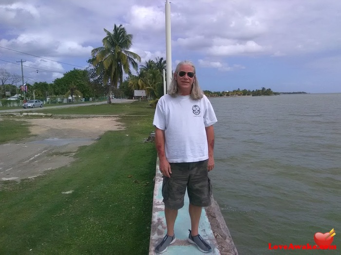 sek-im4u American Man from Tacoma