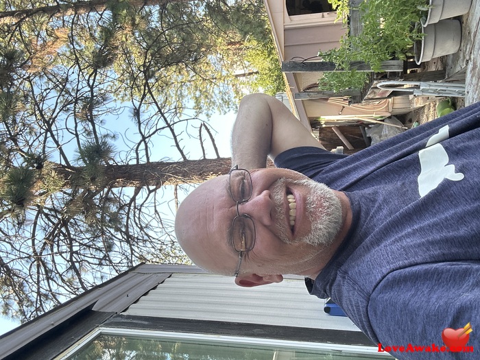 Chrislikesfun Canadian Man from Kelowna