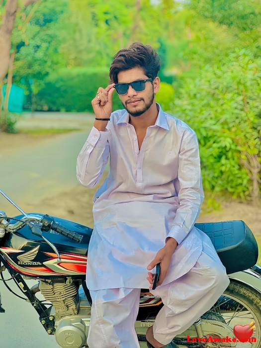 Arham7t Pakistani Man from Bahawalpur