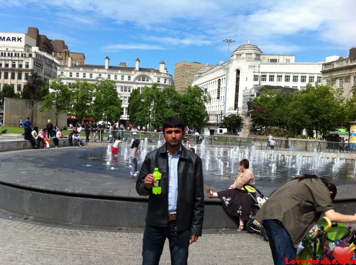 adeel675 French Man from Paris