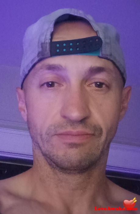 EZmoney123 American Man from Portland