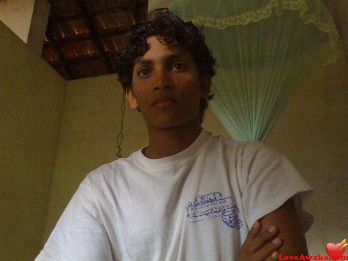 AsankaSL Sri Lankan Man from Kurunegala