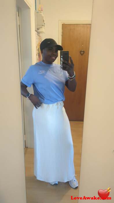 Aishat1997 French Woman from Rodez